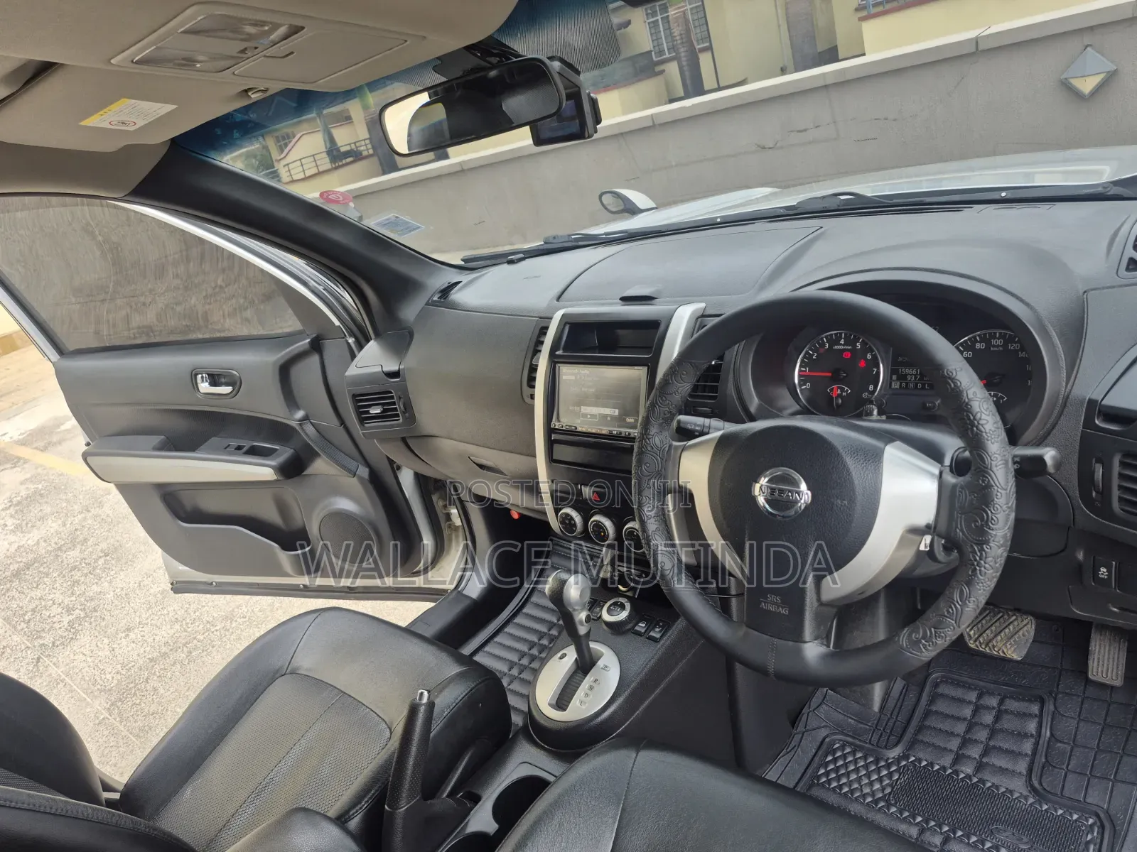 Nissan X-Trail 2.0 Petrol XE 2011 Silver