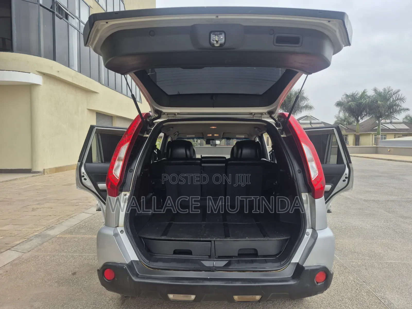 Nissan X-Trail 2.0 Petrol XE 2011 Silver