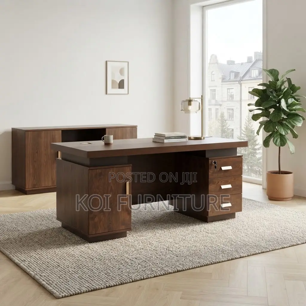 Office Desk; Office 1.4 Meters Executive Desk With Golden Top