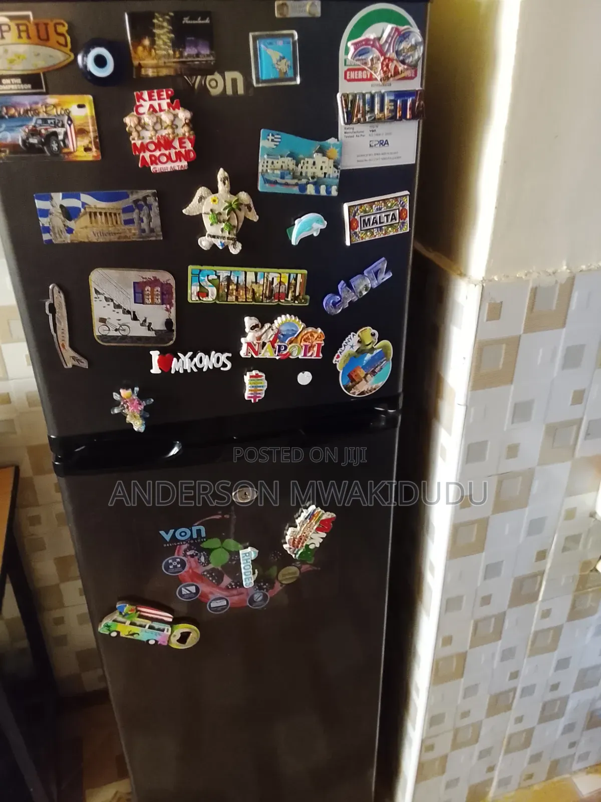 Drag 166 Fridge