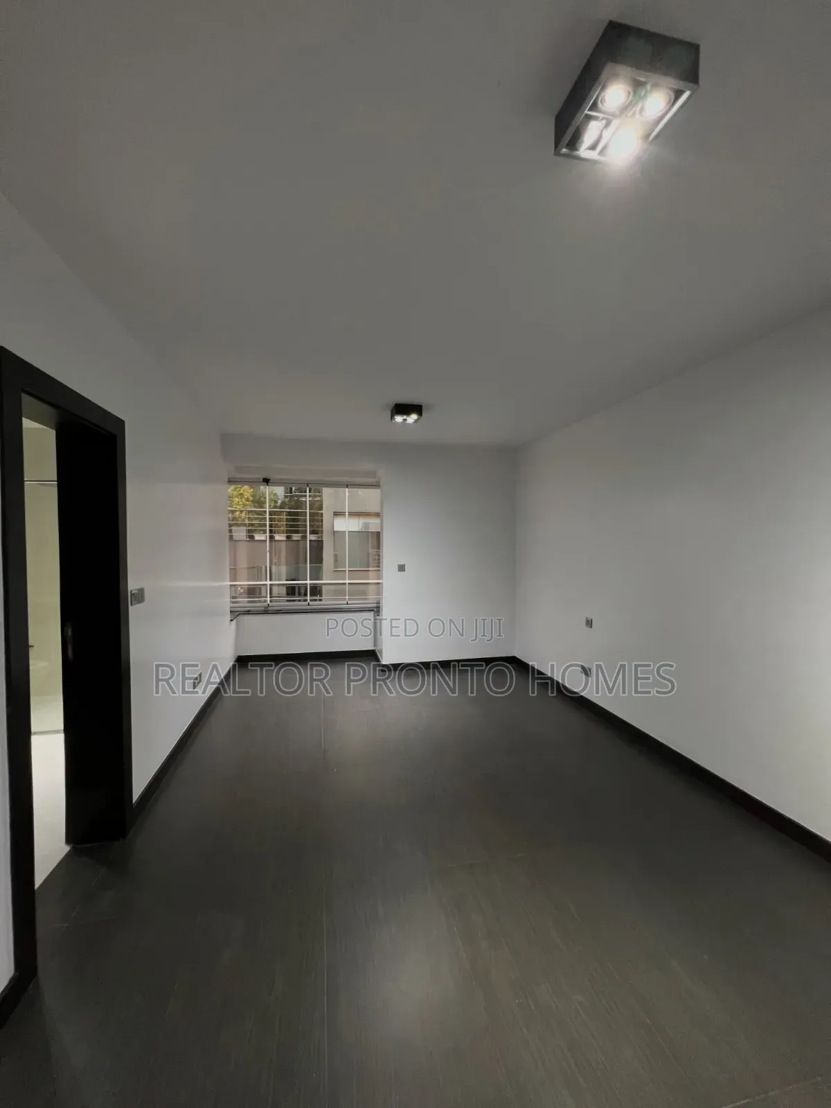3bdrm Apartment in Riverside Drive for rent