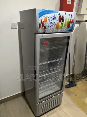 Single Door Showcase Chiller