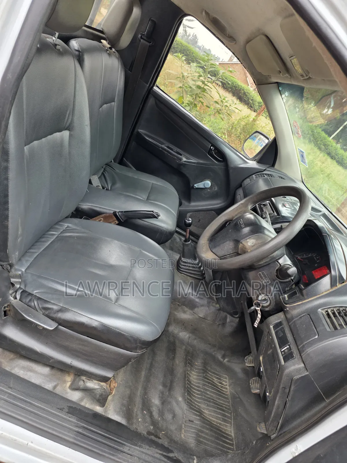 Isuzu D-MAX 2015 White