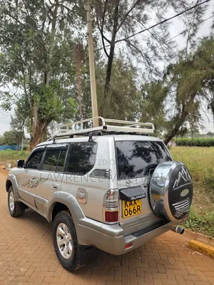 Toyota Land Cruiser Prado 2002 Silver
