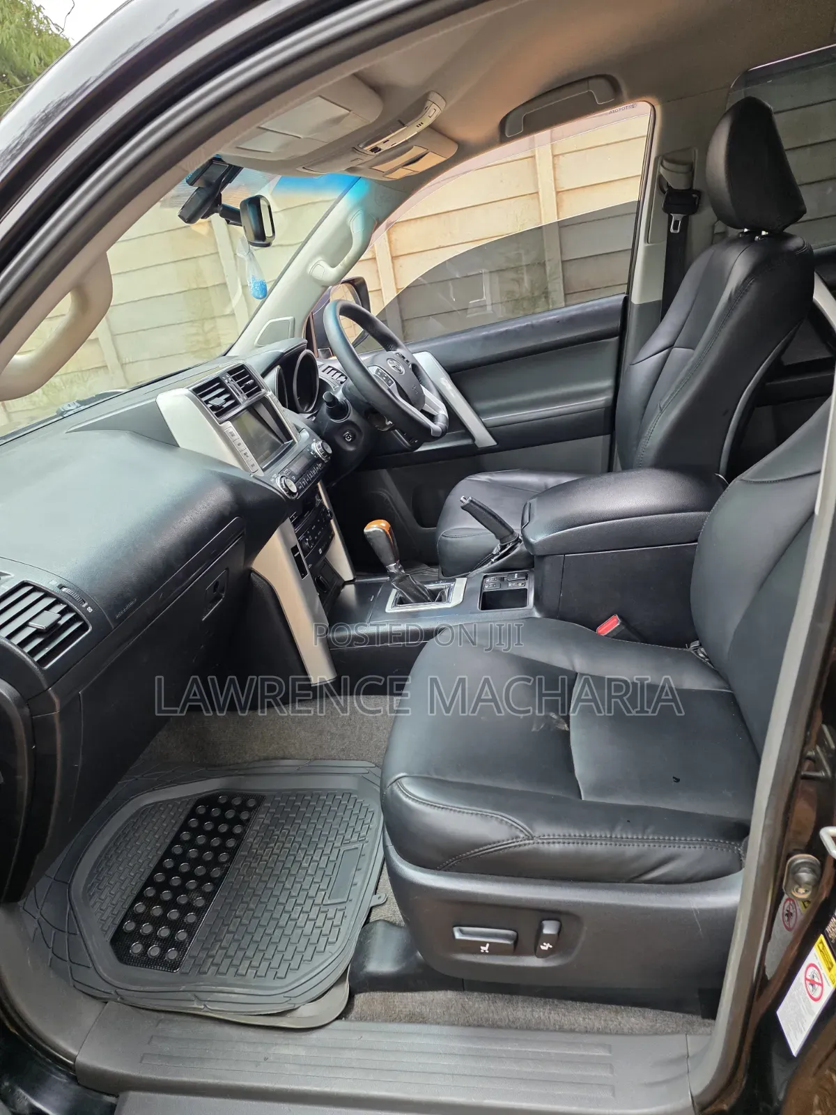 Toyota Land Cruiser Prado 2011 Black