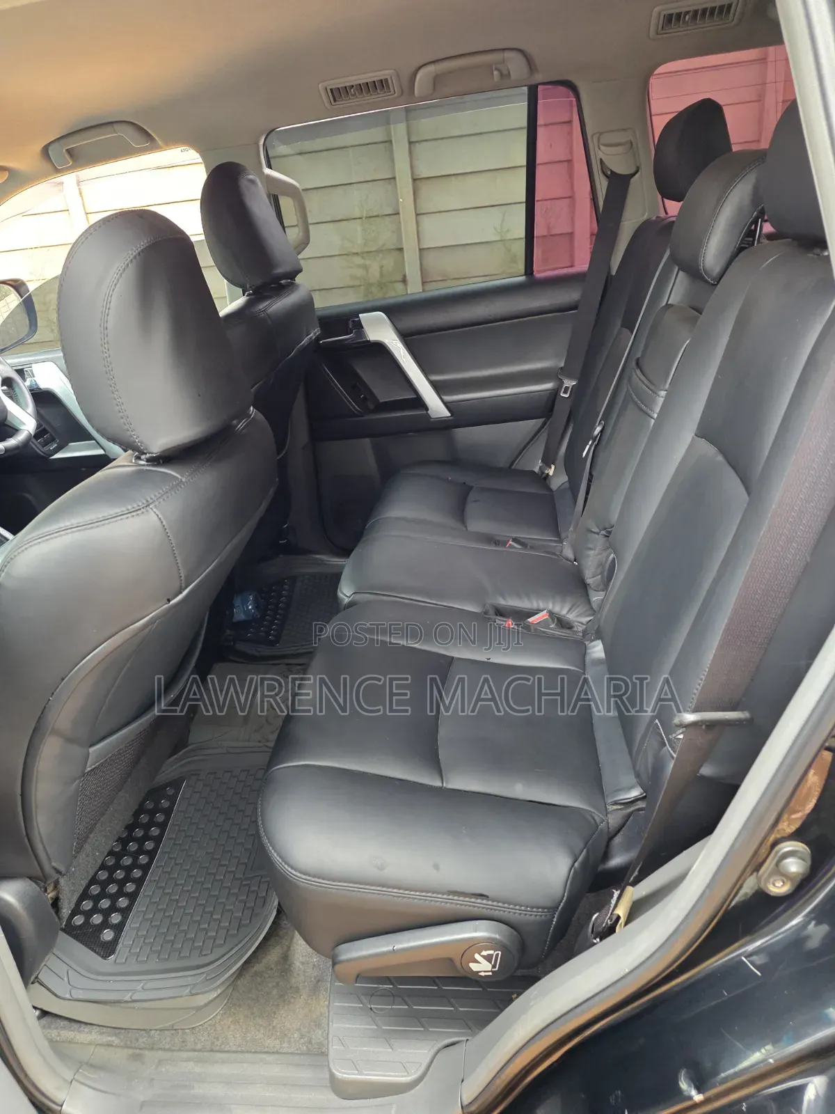 Toyota Land Cruiser Prado 2011 Black