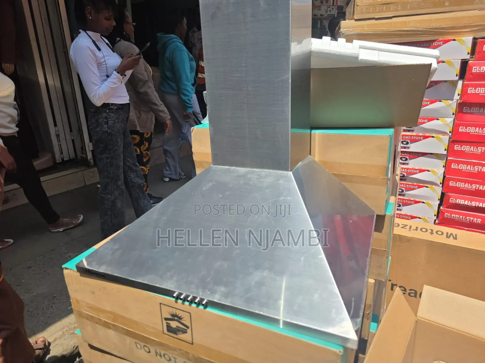 Hisense Pyramid Extractor Cooker Hood-60cm