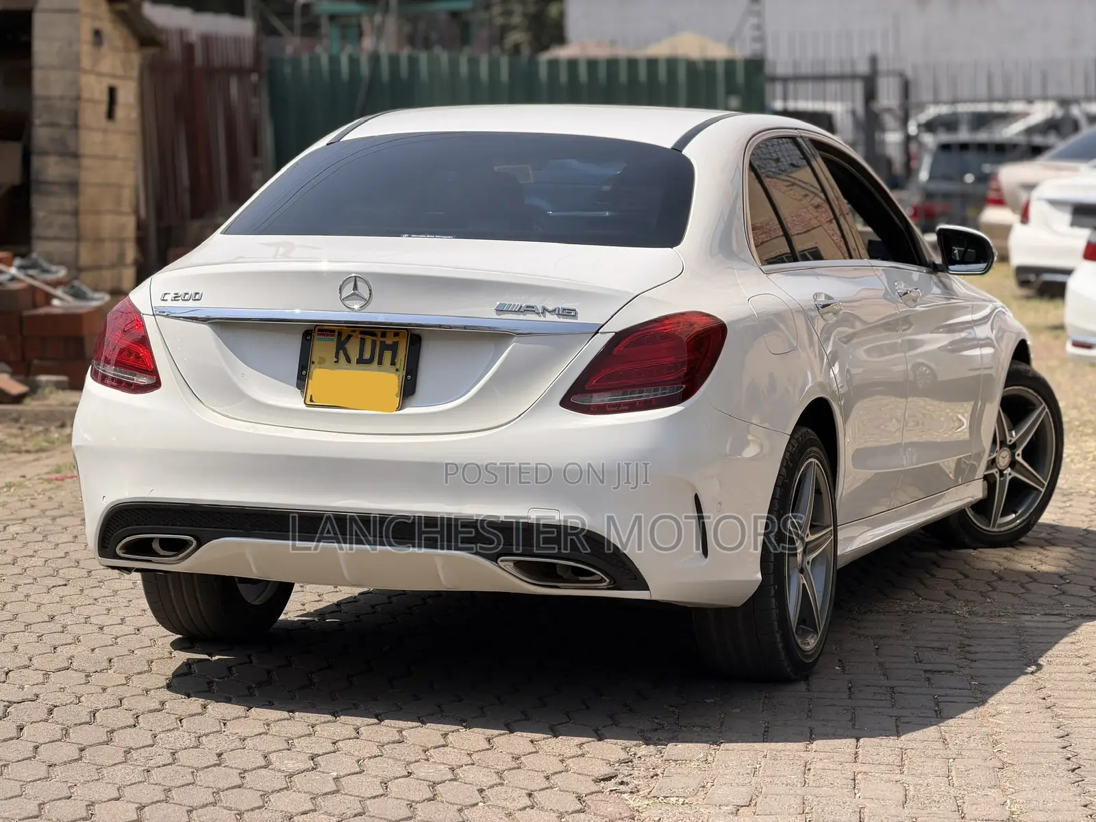 Mercedes-Benz C200 2015 White