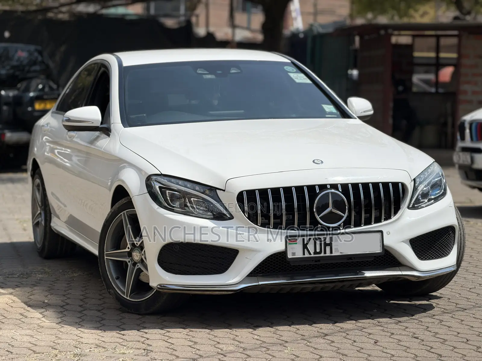 Mercedes-Benz C200 2015 White