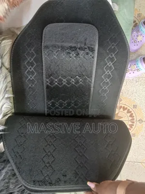 Soft and Stylish Black Woolen Car Floor Mats
