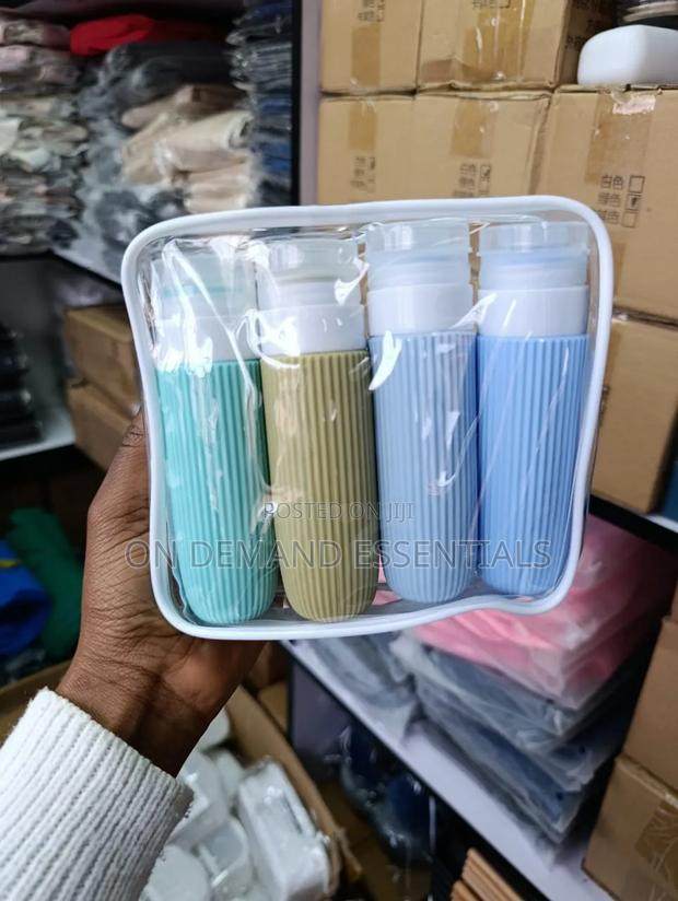 Silicone Big Capacity Colourful Travel Lotion Bottles - thumbnail 4