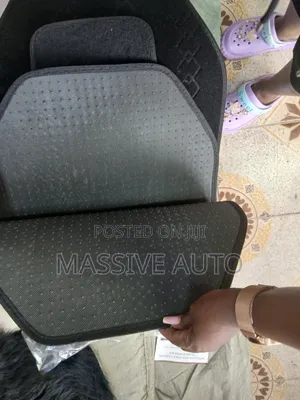 Generic Universal Woolen Car Floor Mats/5 PCS Car Floor Mats