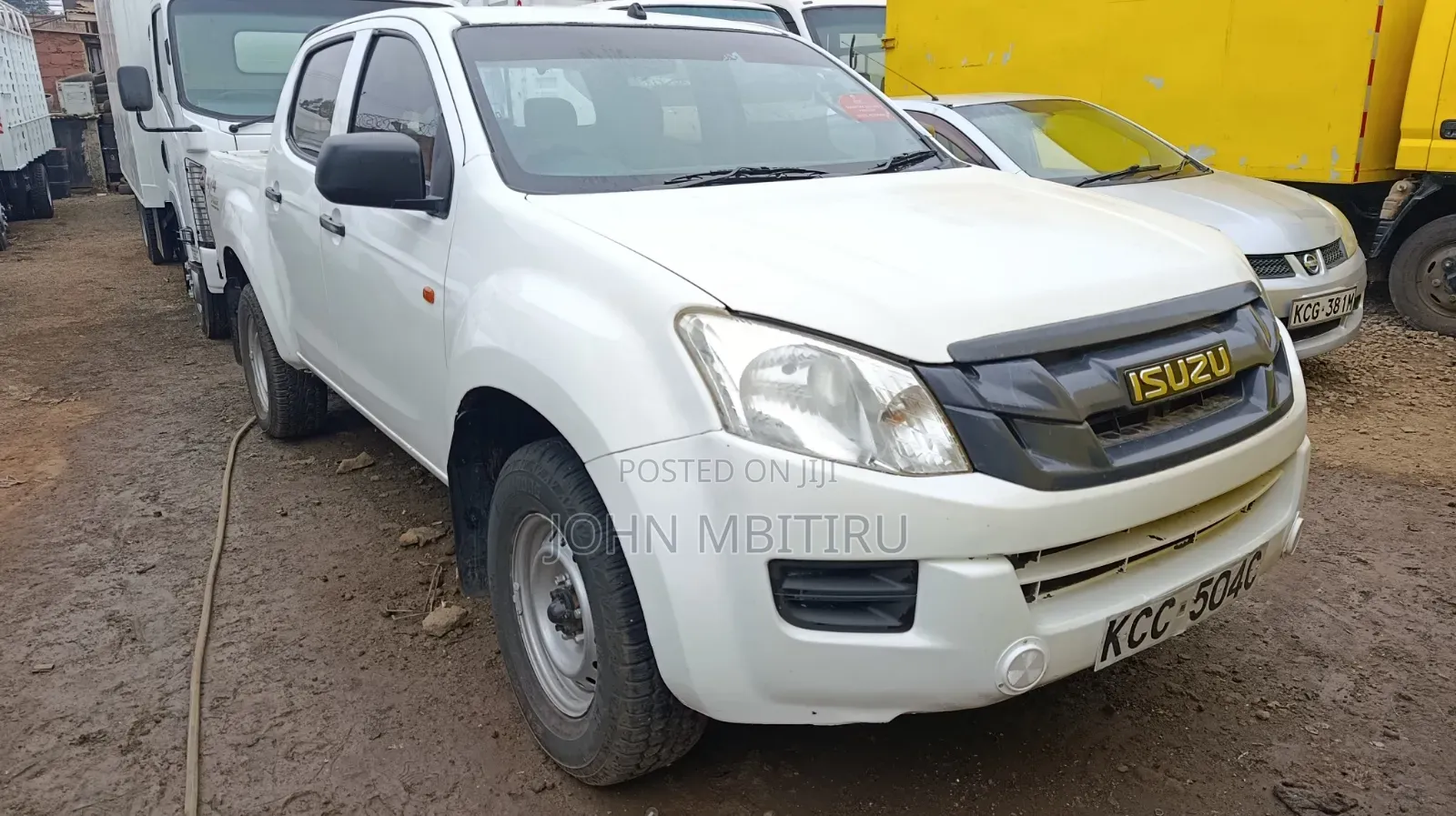 Isuzu D-MAX 2013 White