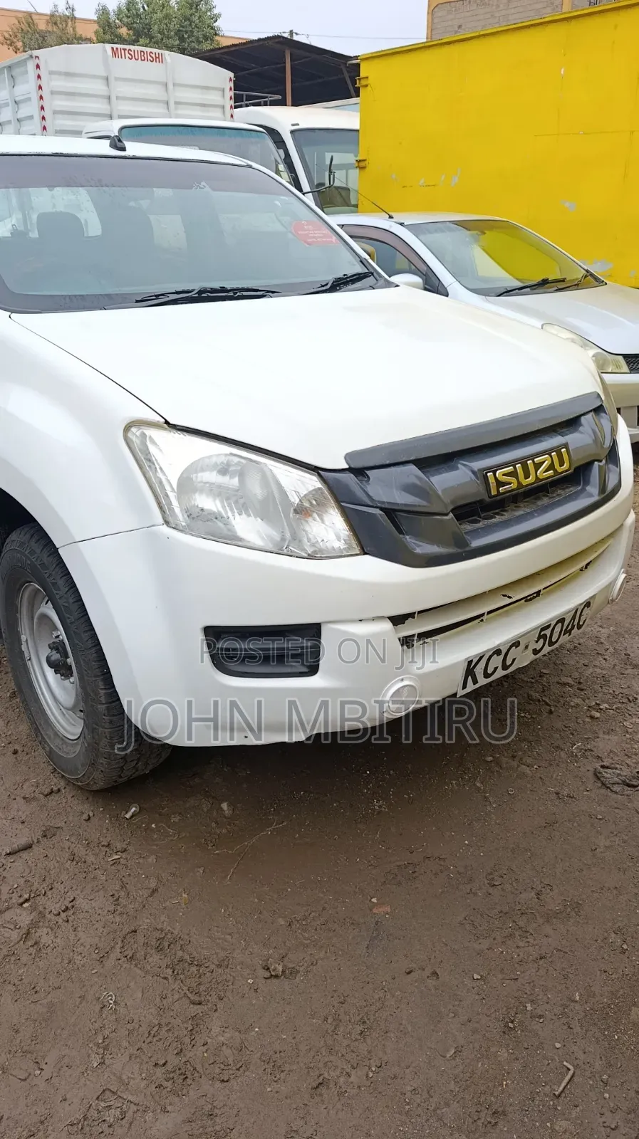 Isuzu D-MAX 2013 White