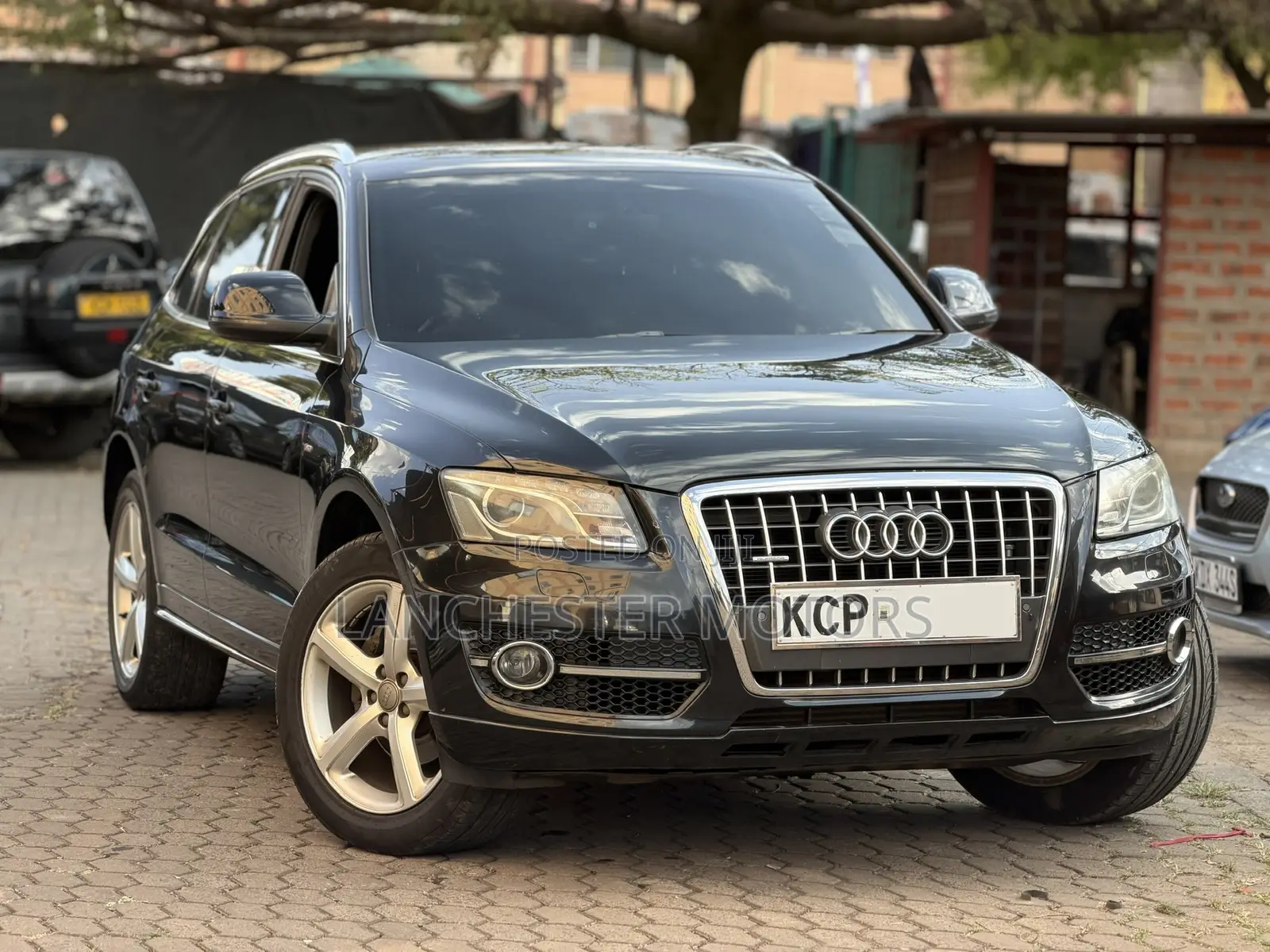 Audi Q5 2011 Black