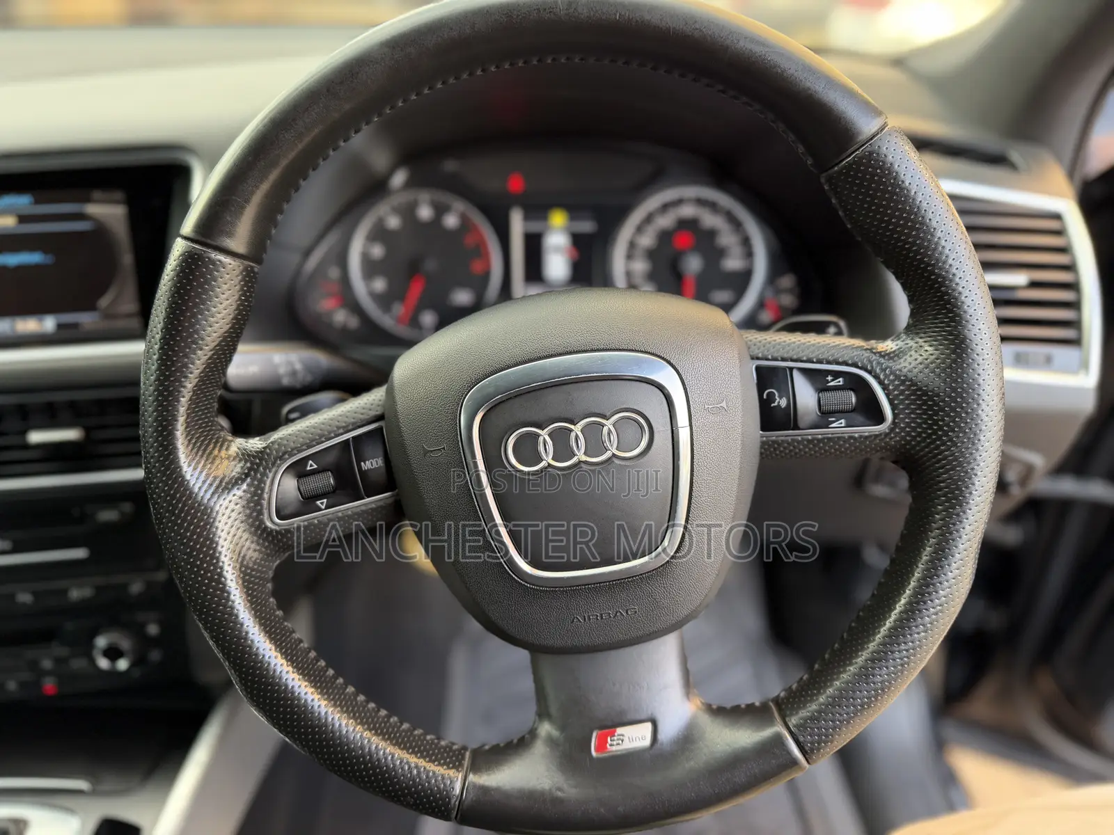 Audi Q5 2011 Black
