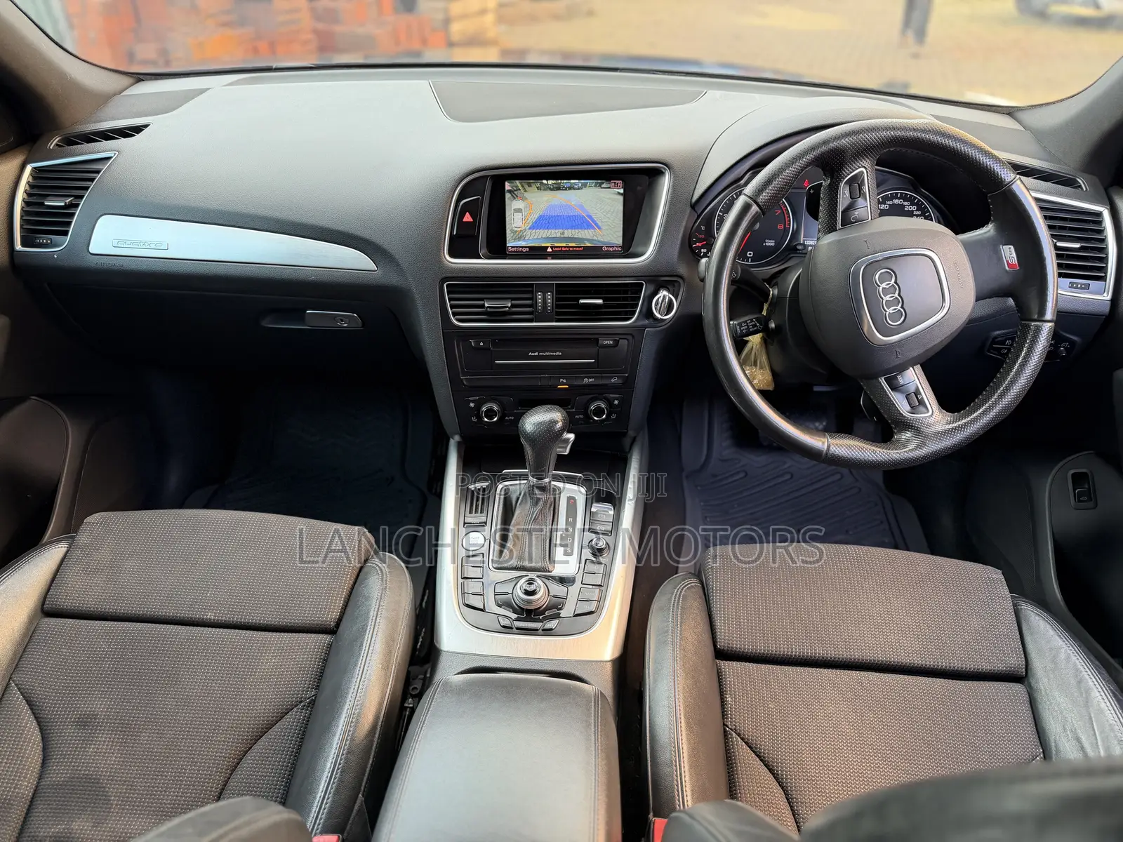 Audi Q5 2011 Black
