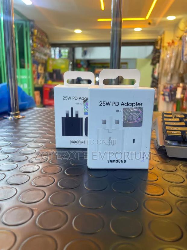 Samsung 25w Adapter - main view