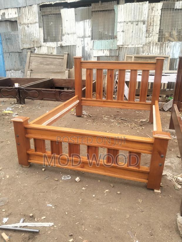 Classic Slatted Solid Wood Bed - thumbnail 2