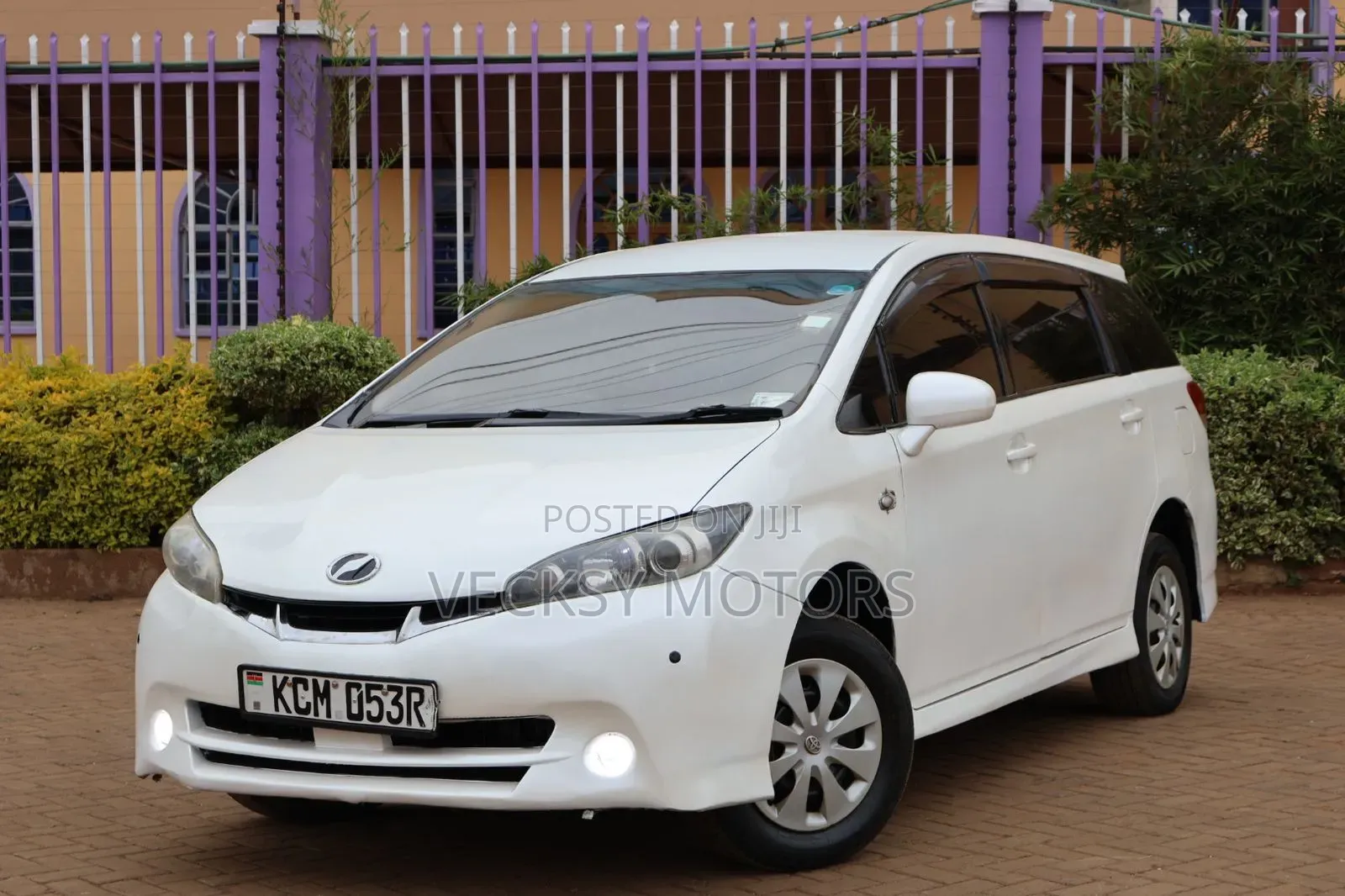 Toyota Wish 2010 White