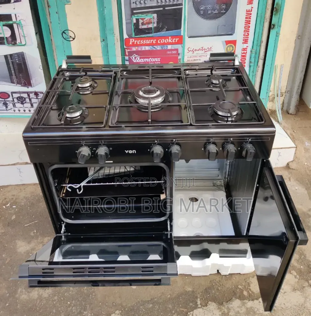 Von 5 Full Gas Cooker With Gas Compartment
