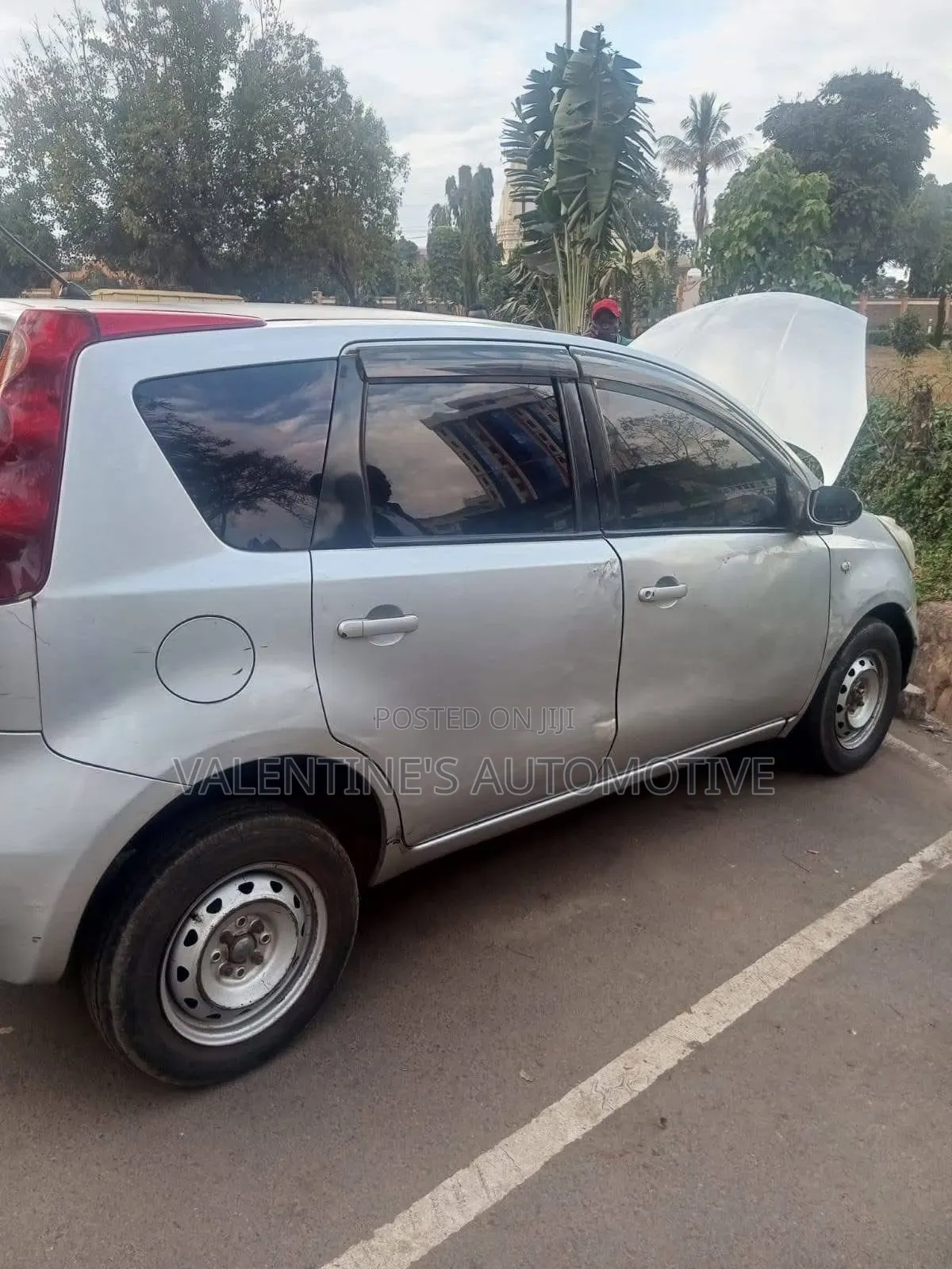 Nissan Note 2011 Silver