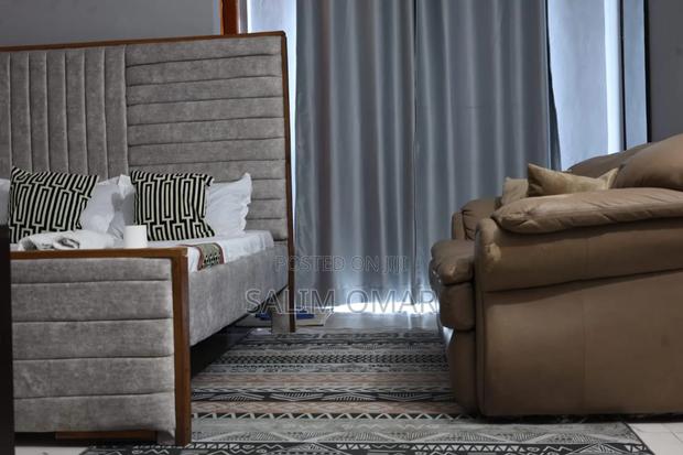 Amazon View 2 Studio  Airbnb Apartments - thumbnail 2