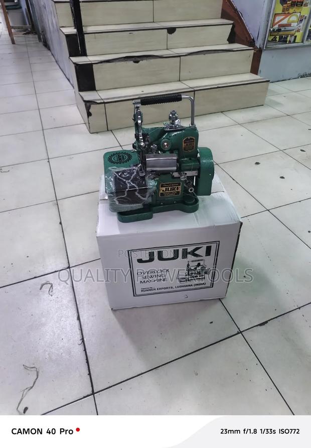 Overlock Sewing Machine-Efficient
