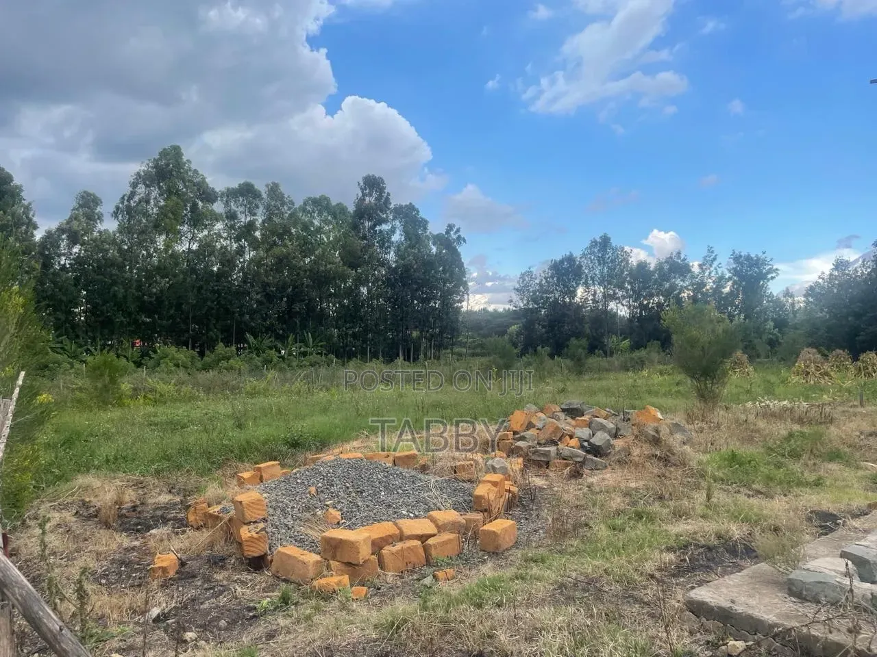 0.5acre in Kiserian Near Brookhurst School