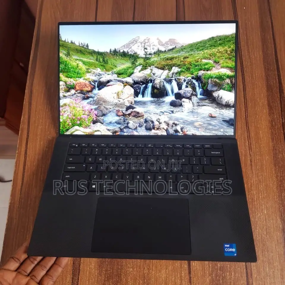 Laptop Dell XPS 15 9510 16GB Intel Core i7 SSD 512GB