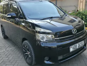 Toyota Voxy 2015 Black