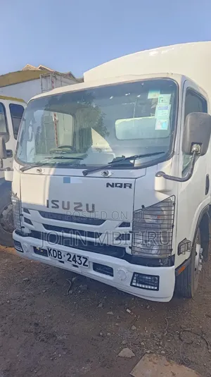 Isuzu NQR Closed Body 2021 White