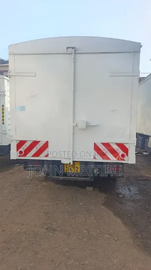 Isuzu NQR Closed Body 2021 White