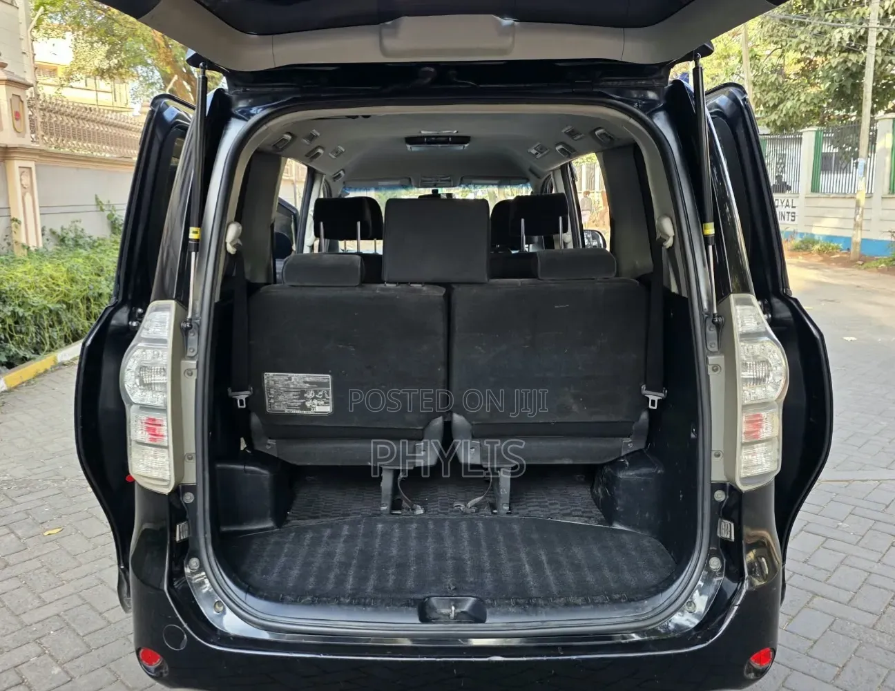 Toyota Voxy 2015 Black