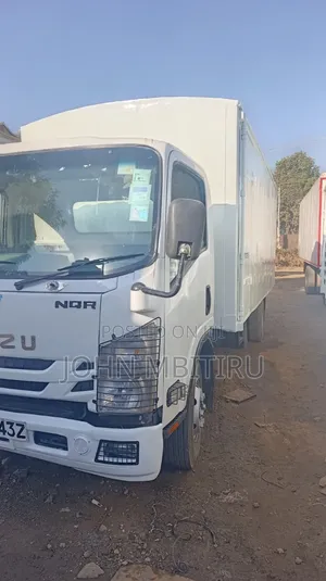 Isuzu NQR Closed Body 2021 White
