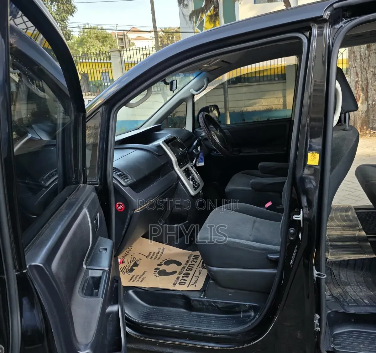 Toyota Voxy 2015 Black