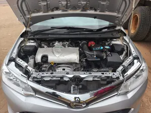 Toyota Axio 2016 Silver