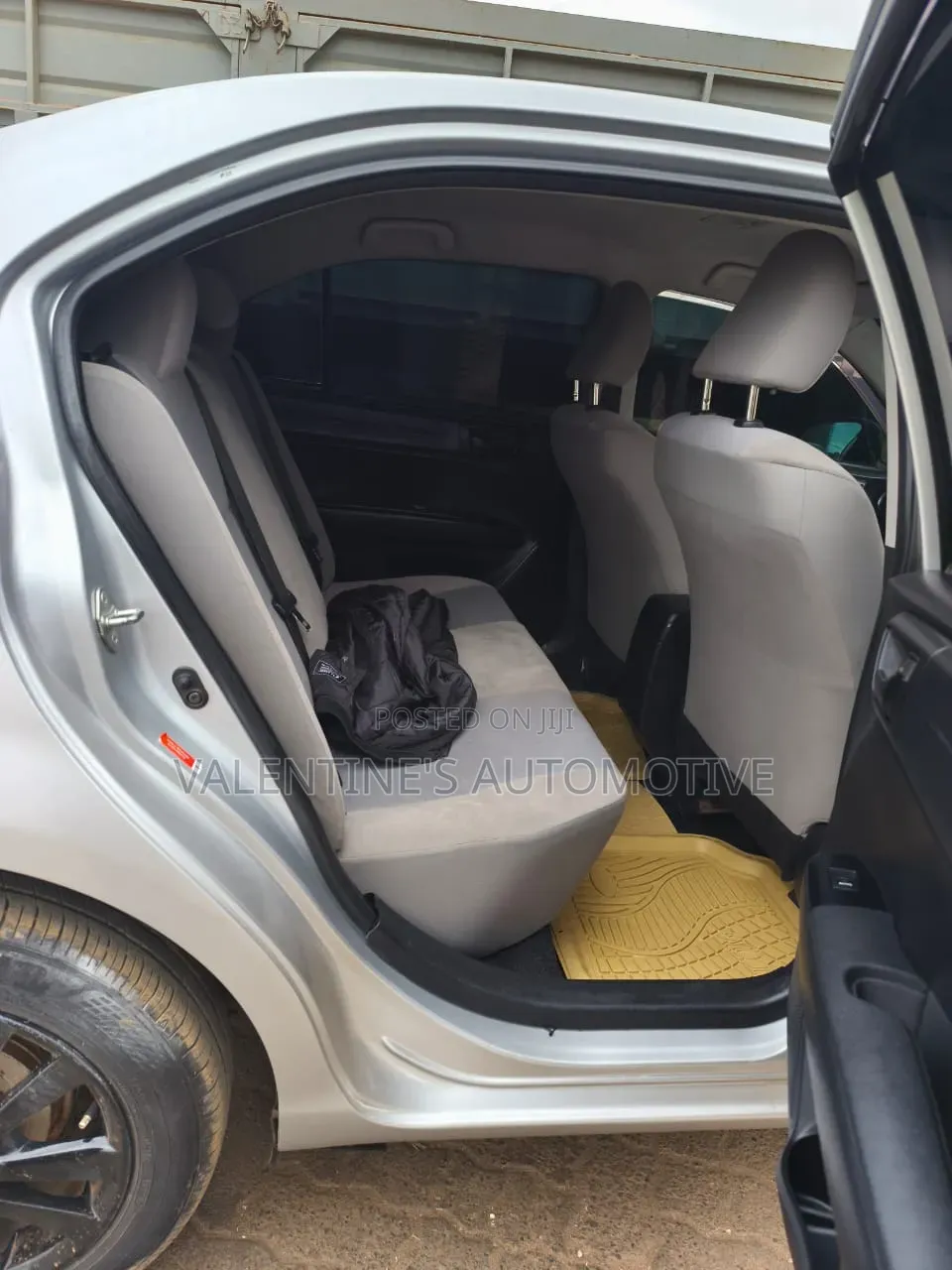 Toyota Axio 2016 Silver
