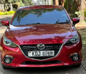 Mazda Axela 2015 Red