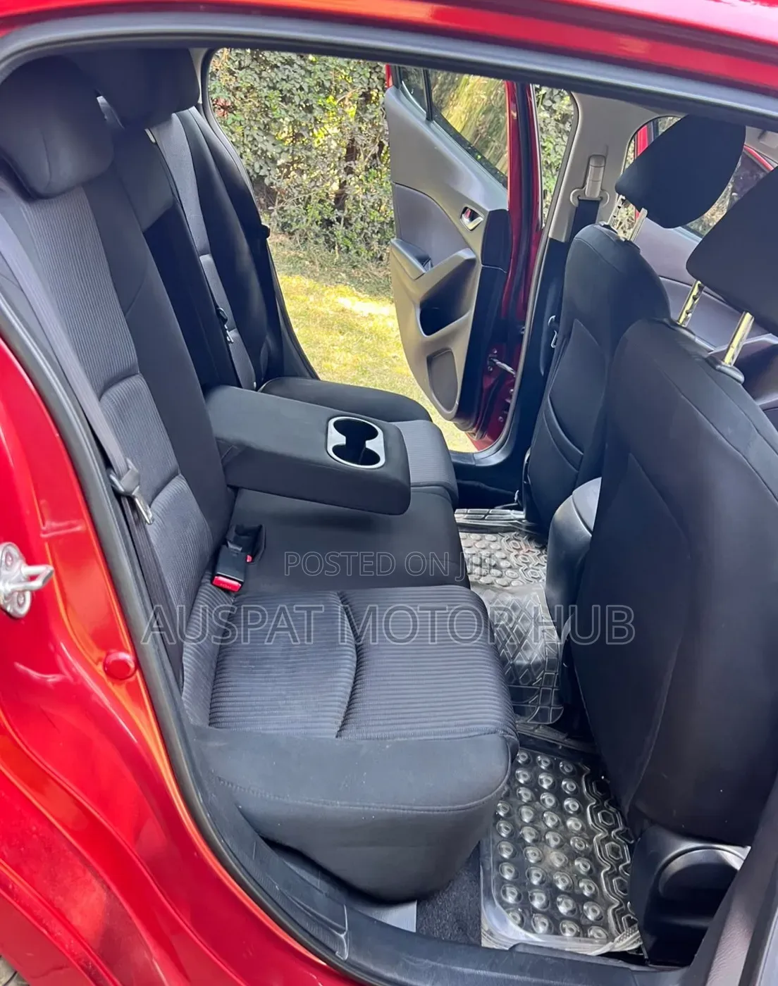 Mazda Axela 2015 Red