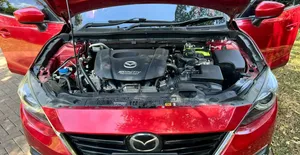 Mazda Axela 2015 Red