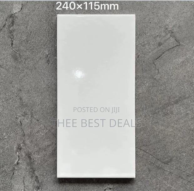 Glazed Swimming Pool Tiles - thumbnail 2