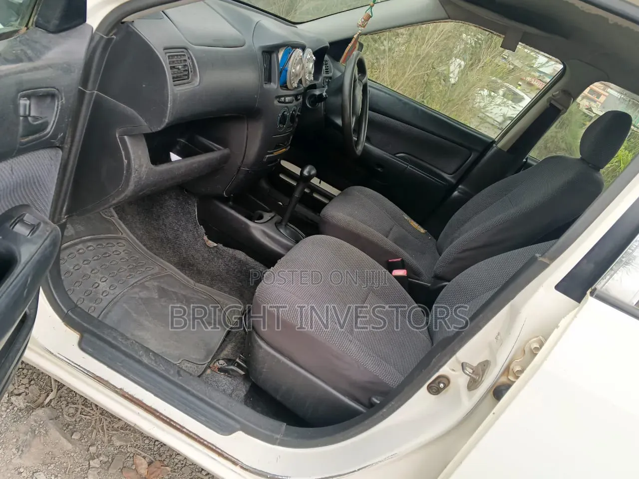 Toyota Succeed 2012 White