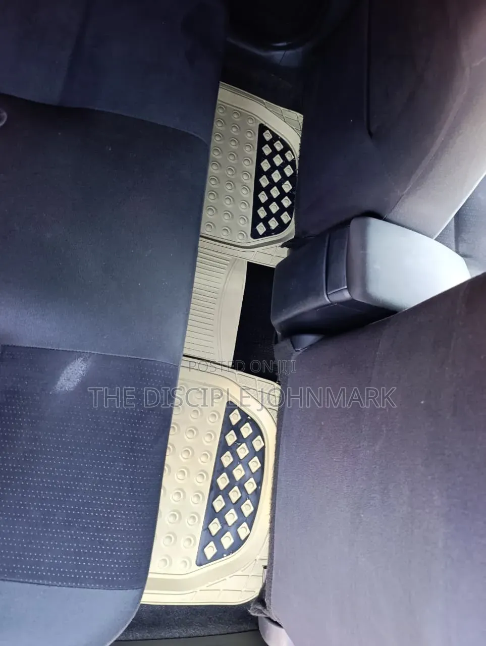 Toyota Corolla Fielder 2016 Black