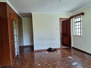 4bdrm Townhouse / Terrace in Spring Valley for rent