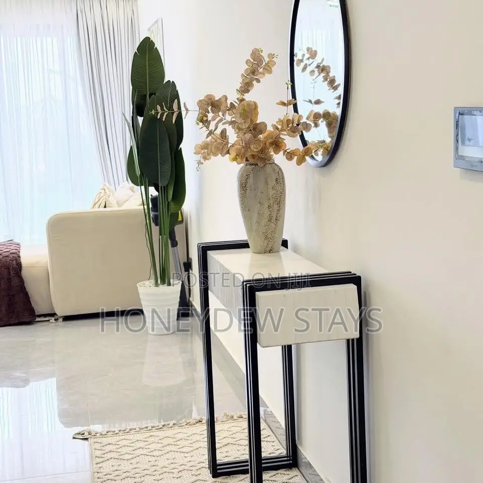 Furnished Elegant 1 Bedroom Airbnb at Riara One – Lavington