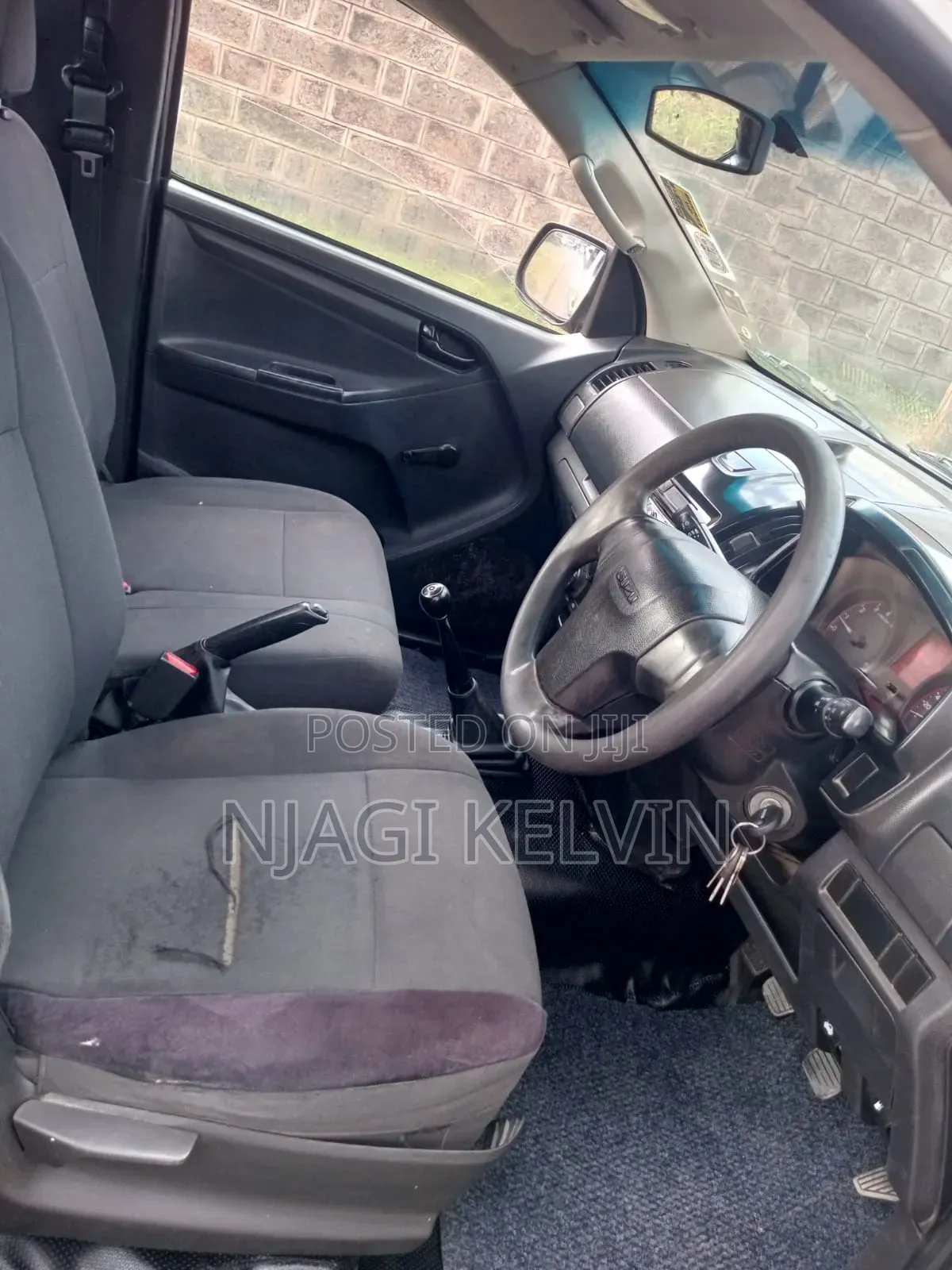 Isuzu D-MAX 2020 Gray