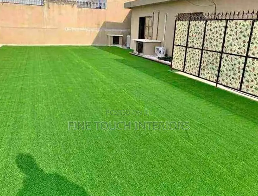 Artificial Grass Carpet for Commercial Use