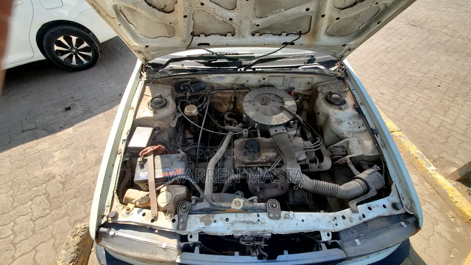 Mitsubishi Lancer 1998 White