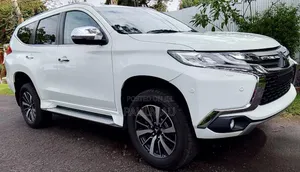 Mitsubishi Pajero 2019 White